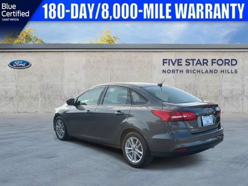 Used 2018 Ford Focus SE FWD image 8