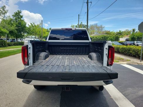 Certified 2023 GMC Sierra 2500 Denali w/ Denali Ultimate Package AWD/4WD image 26