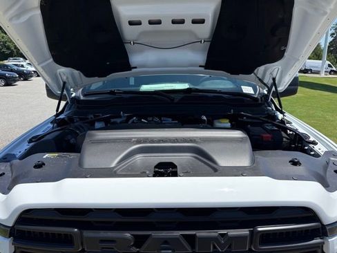 New 2026 RAM 2500 Tradesman w/ Safety Group AWD/4WD image 31