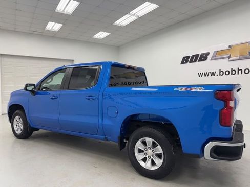 Used 2025 Chevrolet Silverado 1500 LT AWD/4WD image 7