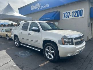 Used 2013 Chevrolet Avalanche LTZ video 1