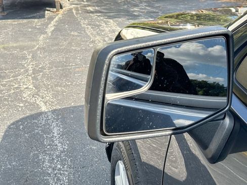 Used 2022 Chevrolet Silverado 1500 Custom RWD image 11