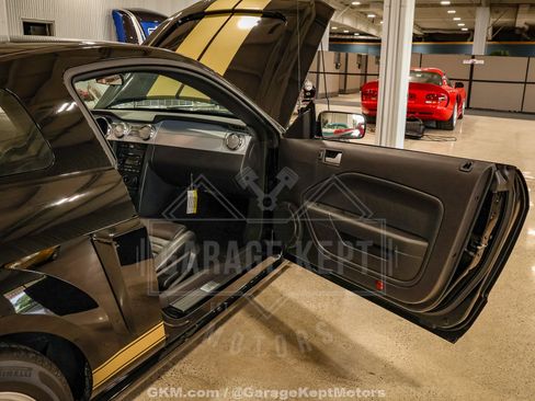 Used 2006 Ford Mustang GT Premium RWD image 72