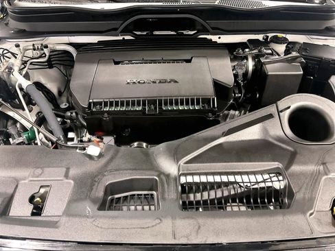 Used 2024 Honda Pilot TrailSport image 29