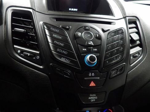 Used 2019 Ford Fiesta SE FWD image 10