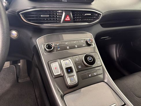 Used 2021 Hyundai Santa Fe SEL FWD image 18