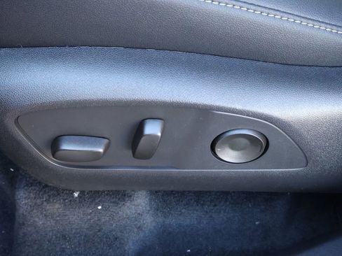 New 2026 Chevrolet Traverse LT image 16