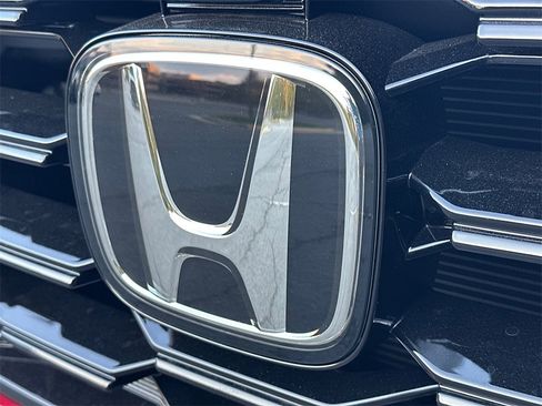New 2025 Honda Pilot TrailSport image 13
