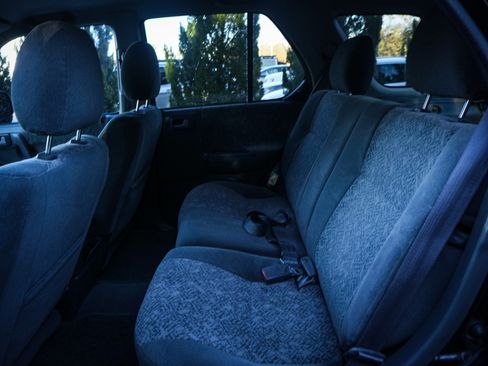 Used 2002 Isuzu Rodeo LS image 29