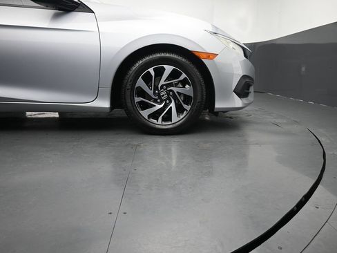 Used 2018 Honda Civic LX image 11