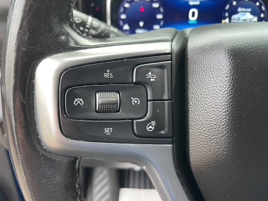 Used 2022 Chevrolet Silverado 1500 RST w/ LPO, Dark Essentials Package AWD/4WD image 38