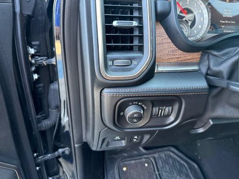 Used 2019 RAM 1500 Limited AWD/4WD image 20