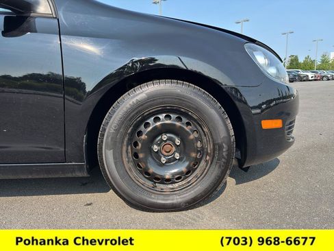 Used 2012 Volkswagen Golf 2-Door FWD image 26