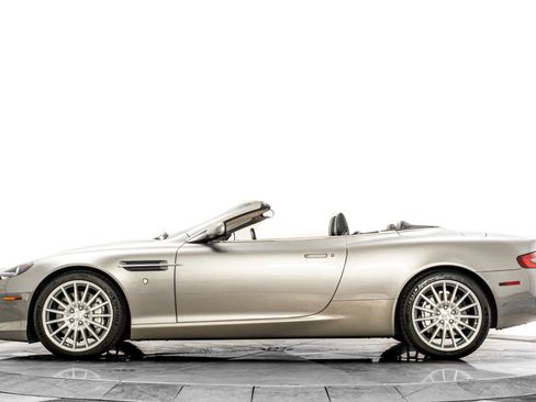 Used 2008 Aston Martin DB9 Volante RWD image 6