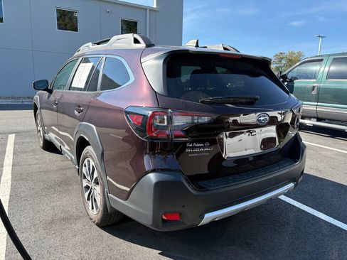 Certified 2025 Subaru Outback Limited w/ Popular Package #2 AWD/4WD image 4