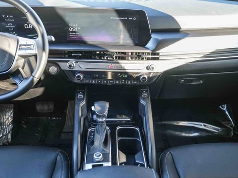 Used 2024 Kia Telluride S w/ S Sunroof Package image 14