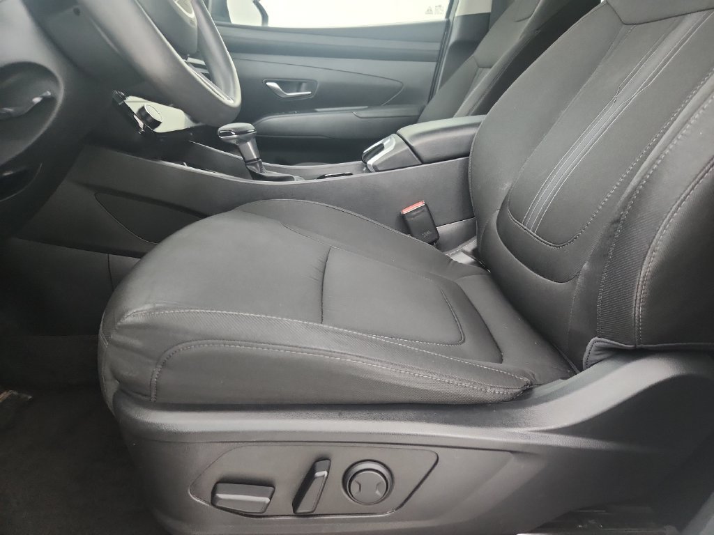 Used 2025 Hyundai Tucson SEL AWD/4WD image 21