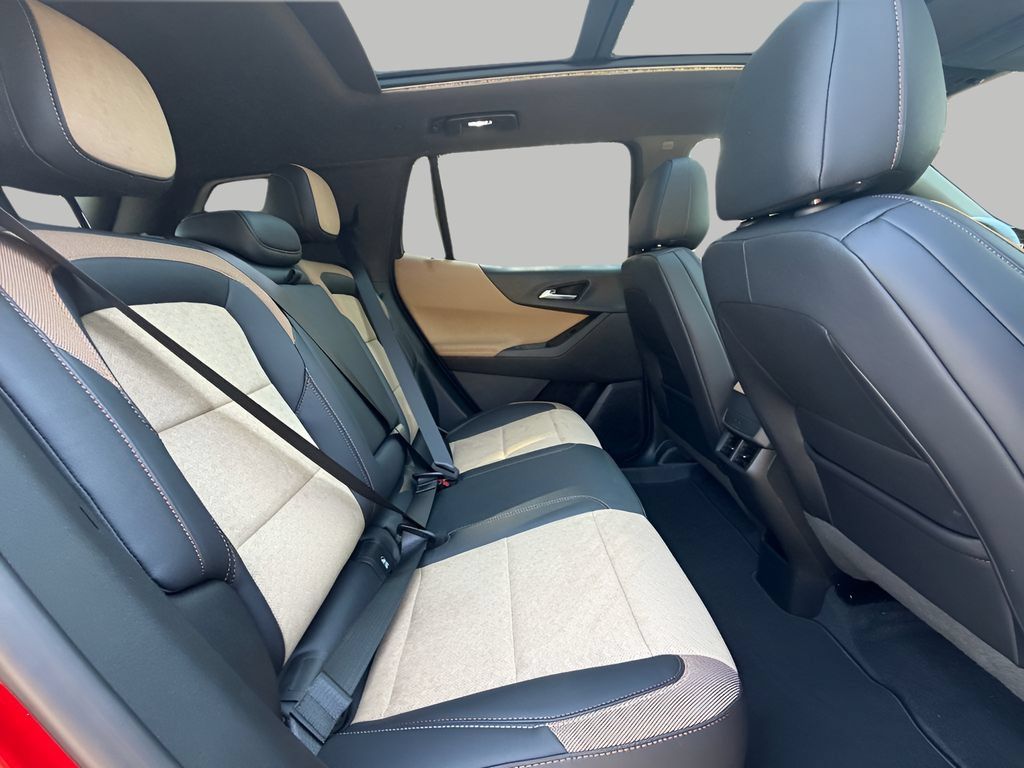 New 2027 Chevrolet Equinox ACTIV AWD/4WD image 9