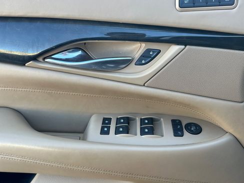 Used 2020 Cadillac Escalade ESV Platinum image 12