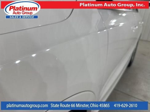 Used 2017 Audi Q3 2.0T Premium image 36