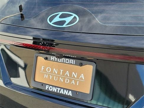 New 2025 Hyundai Tucson SE image 19