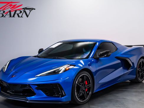 Used 2022 Chevrolet Corvette Stingray Preferred Conv w/ Z51 Performance Package RWD image 9