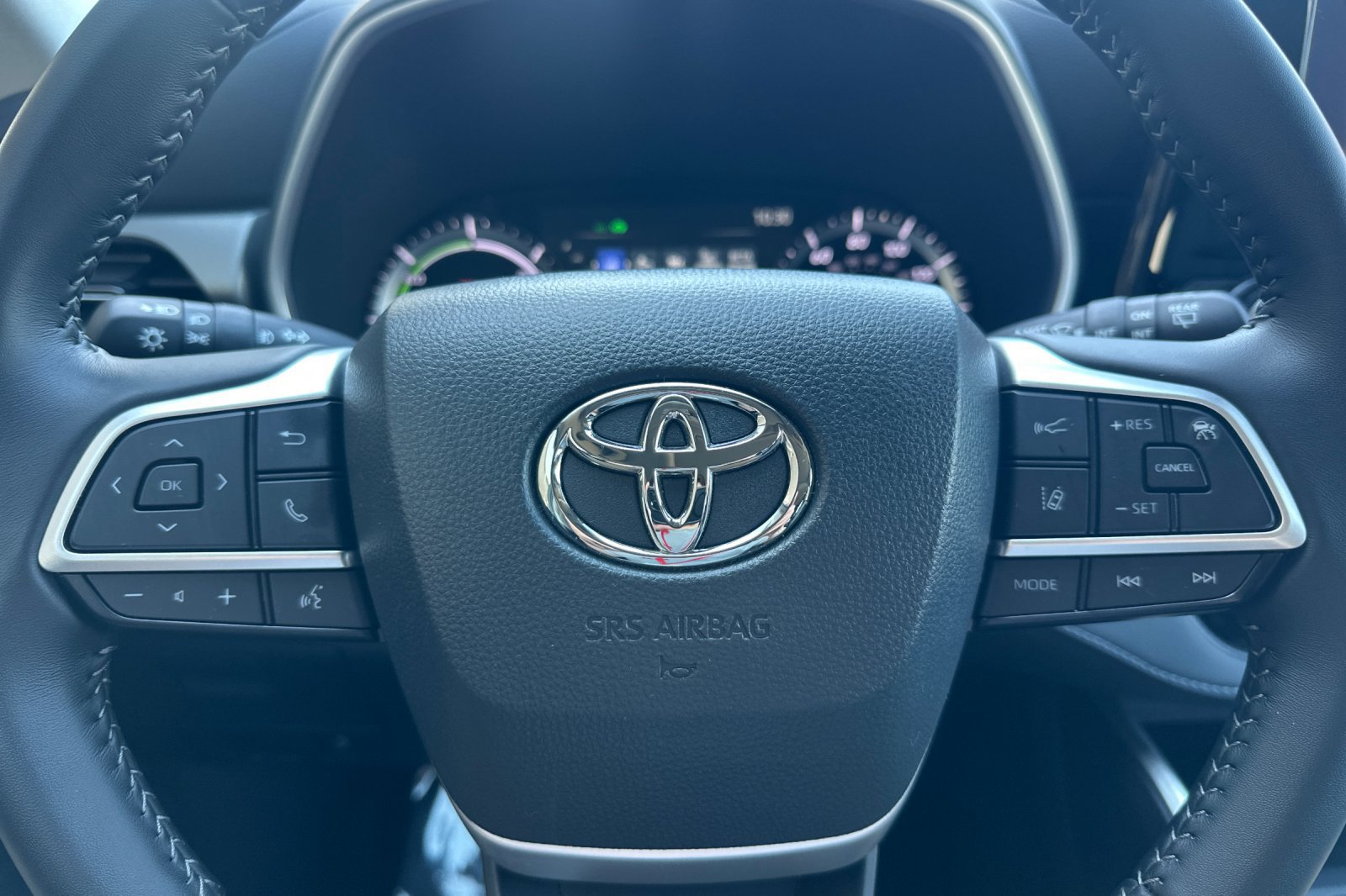 Certified 2026 Toyota Highlander XLE AWD/4WD image 37