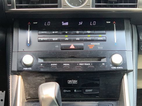Used 2014 Lexus IS 350 w/ F Sport Package RWD image 28