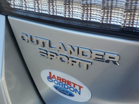 Used 2025 Mitsubishi Outlander Sport ES AWD/4WD image 6