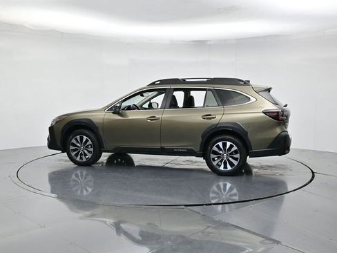Used 2024 Subaru Outback Limited AWD/4WD image 7