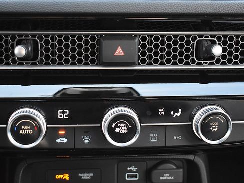 Used 2022 Honda Civic LX image 8