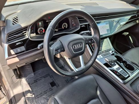Used 2021 Audi Q8 Premium Plus w/ Premium Plus Package AWD/4WD image 11