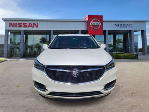 Used 2021 Buick Enclave Essence w/ Sound and Sites Package FWD image 6