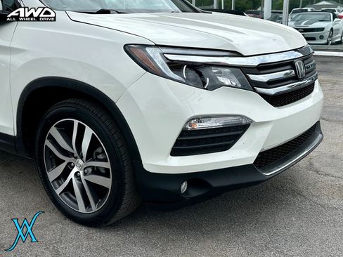 Used 2018 Honda Pilot Elite image 10