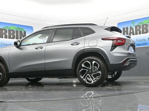 New 2026 Chevrolet Trax RS w/ Driver Confidence Package image 19