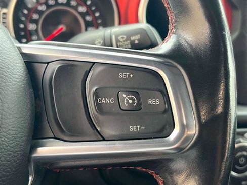 Used 2020 Jeep Wrangler Rubicon w/ Cold Weather Group AWD/4WD image 16