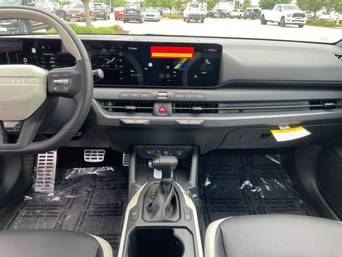 New 2026 Kia K4 GT-Line Turbo FWD image 12
