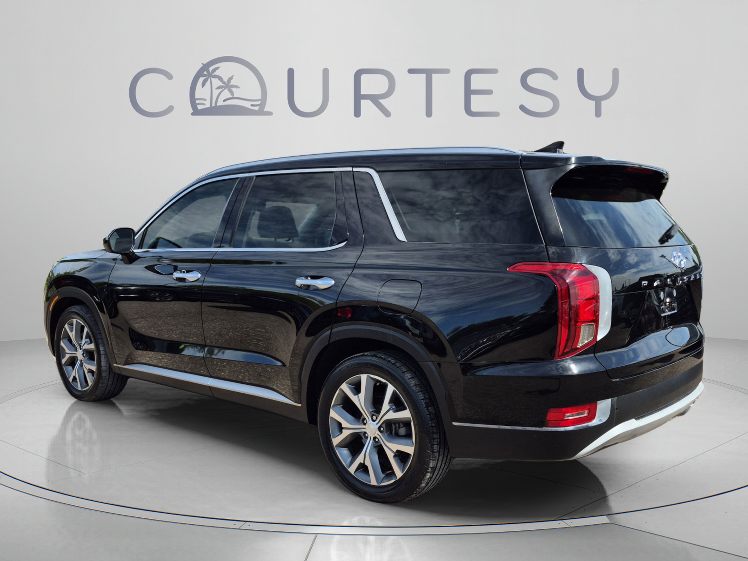Certified 2021 Hyundai Palisade SEL FWD image 3