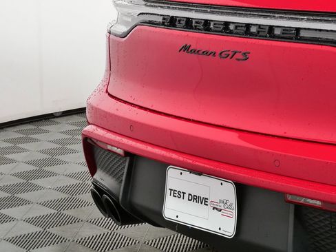 Certified 2022 Porsche Macan GTS AWD/4WD image 37