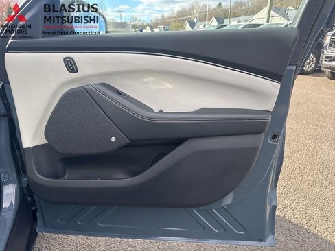 Used 2024 Ford Mustang Mach-E Premium AWD/4WD image 39