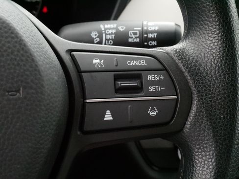Used 2024 Honda HR-V LX image 26