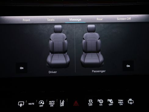 Used 2024 Jeep Grand Wagoneer L Series III image 29