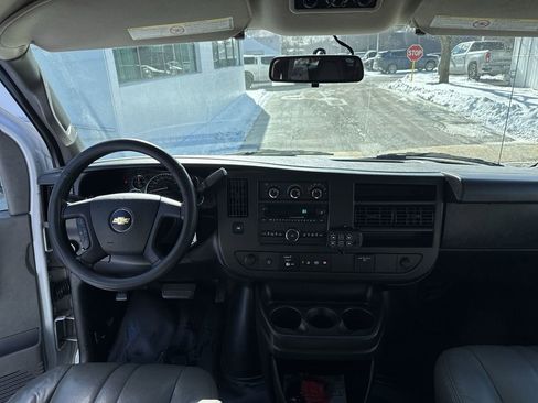 Certified 2020 Chevrolet Express 3500 LS image 18