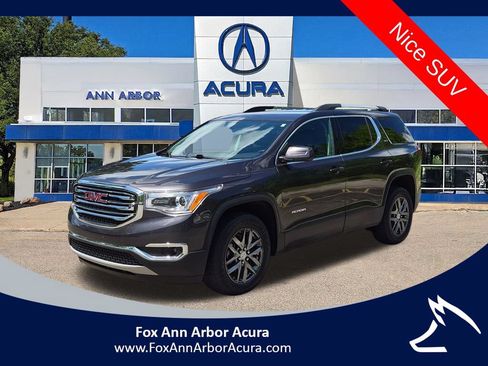 Used 2017 GMC Acadia SLT AWD/4WD image 1