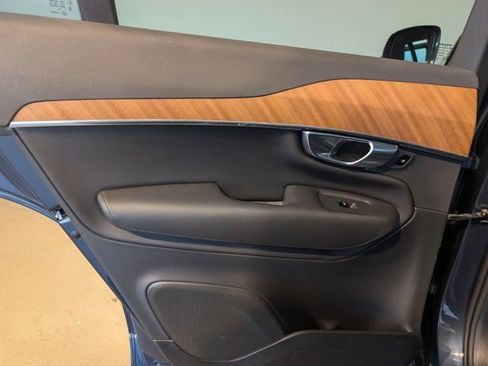 Used 2024 Volvo XC90 B5 Plus w/ Protection Package Premier image 28