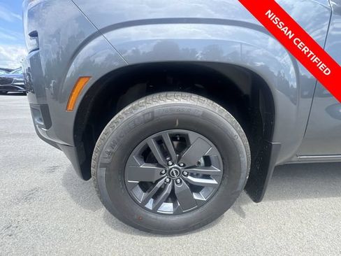 Certified 2025 Nissan Frontier SV w/ SV Convenience Package RWD image 10