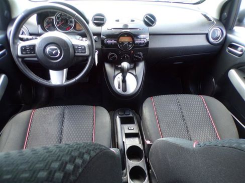 Used 2012 MAZDA MAZDA2 Touring FWD image 28
