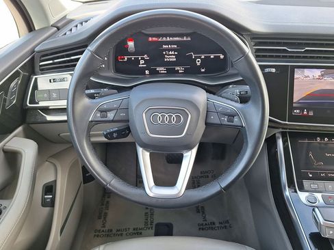 Used 2024 Audi Q7 3.0T Premium Plus image 16