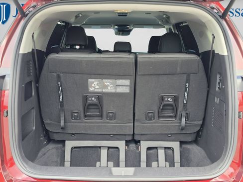 Used 2022 Kia Carnival SX FWD image 13