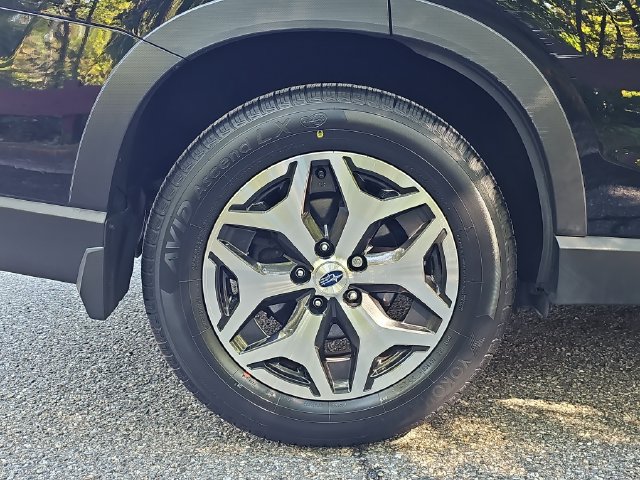 Certified 2023 Subaru Forester Premium AWD/4WD image 23